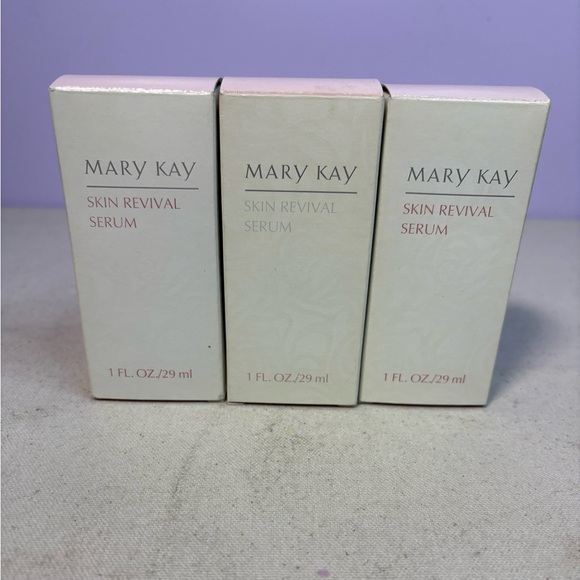 Mary Kay Skin Revival Serum 1fl oz 5528 NIB Lot of 3 Bottles Old Stock